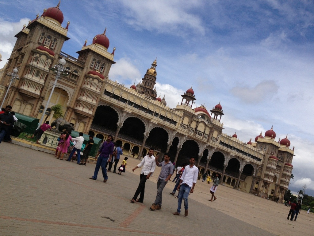 Słyszę Majsur - myślę pałac! (Karnataka, Indie Pd.)