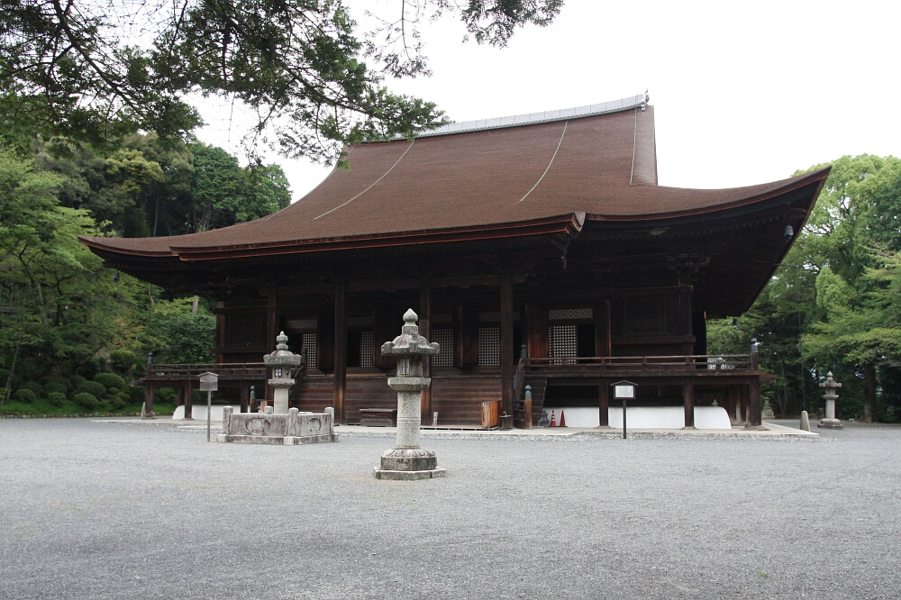Ciekawe miejsca w Japonii: świątynia Mii-dera (Ōtsu)