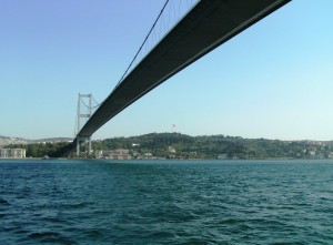 Most przez zatokę Bosfor