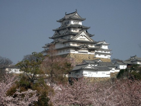 Castle_Himeji_sakura01