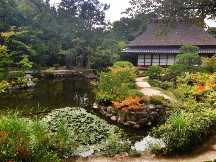 Ogród Yoshiki-en (吉城園), Nara, prefektura Nara, Japonia
