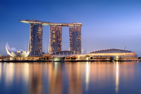 1280px-Marina_Bay_Sands_in_the_evening_-_20101120