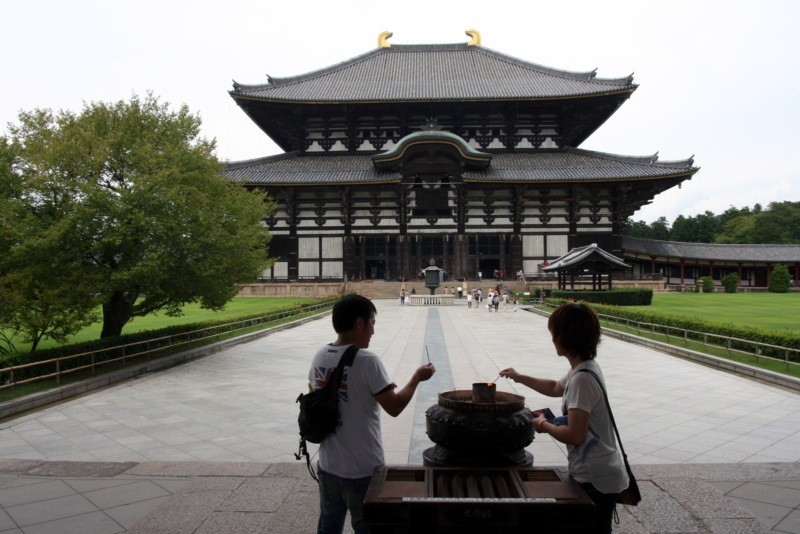 Ciekawe miejsca w Japonii: świątynia Tōdai-ji (Nara) Ciekawe miejsca w Japonii: świątynia Tōdai-ji (Nara)