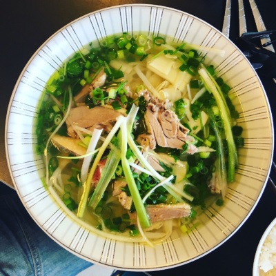 Kuchnia wietnamska - potrawy: Bun mang ngan / Bún măng ngan - zupa z bambusem i kaczką