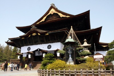 Ciekawe miejsca w Japonii: świątynia Zenkō-ji (Nagano)
