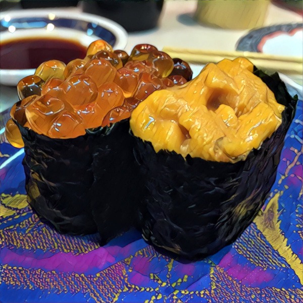 Rodzaje sushi: gunkanmaki z ikrą łososia (ikura) i jeżowca (uni)