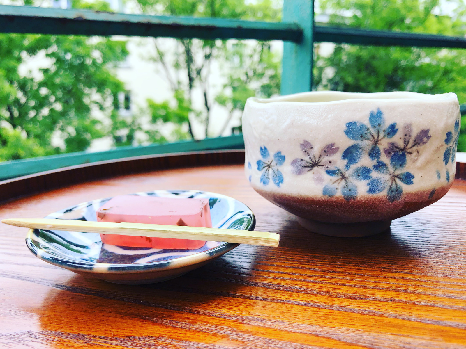 Matcha i wagashi (yokan)