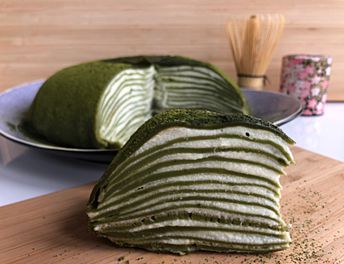 Matcha mille crepe – japoński tort naleśnikowy z zieloną herbatą (przepis)